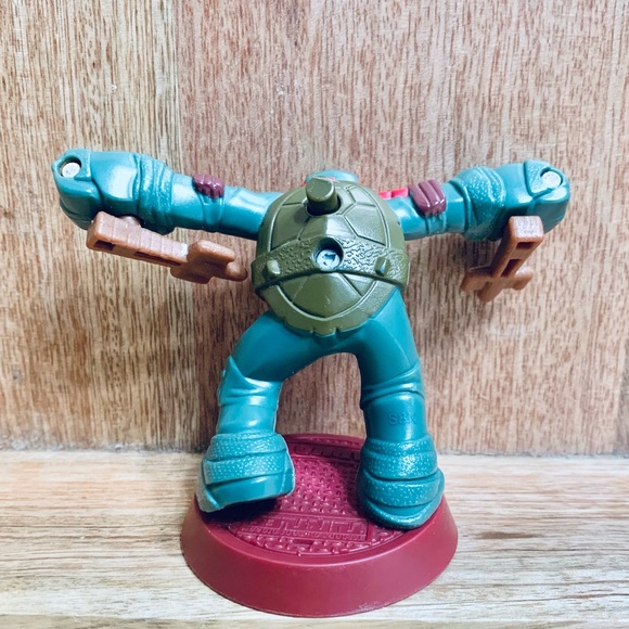 TMNT Raphael Mini Action Figure Cake Topper - Picture 2 of 3